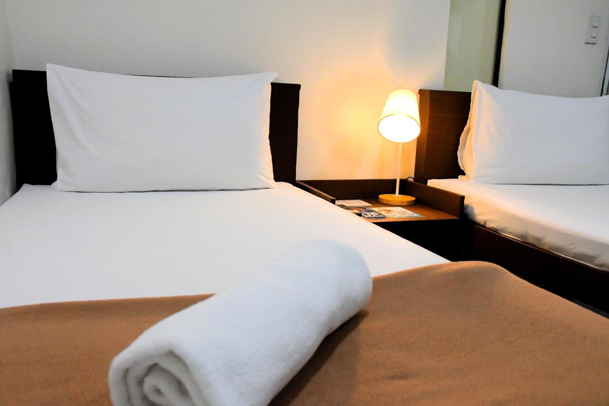 Arzo Hotel Makati Makati City Extérieur photo
